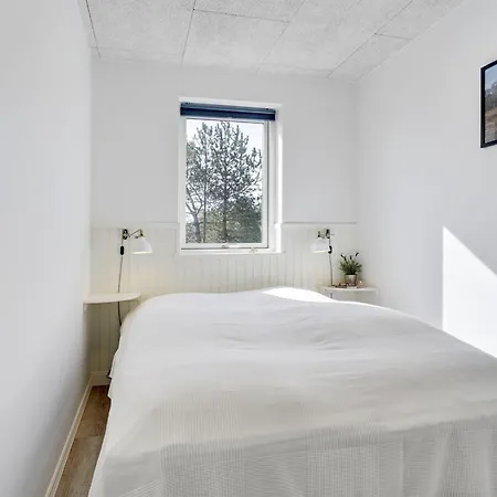 Дом отдыха Alf - 200m From The Sea By Interhome Laeso